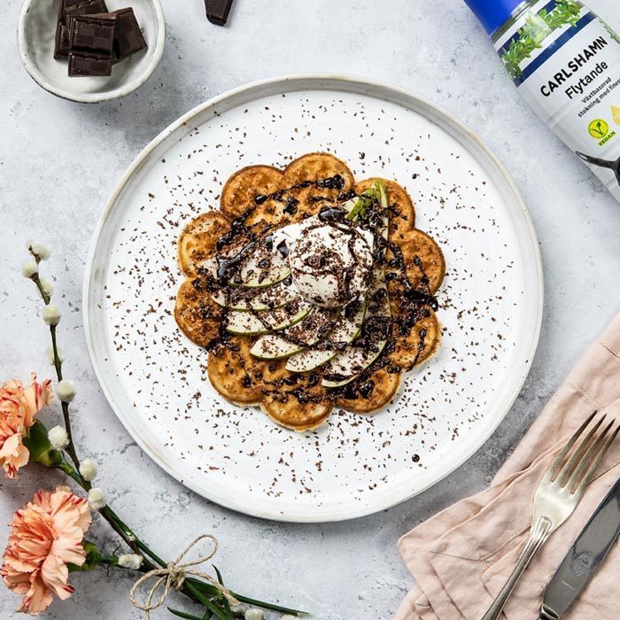 Lyxvåfflor med chokladsås med smak av espresso